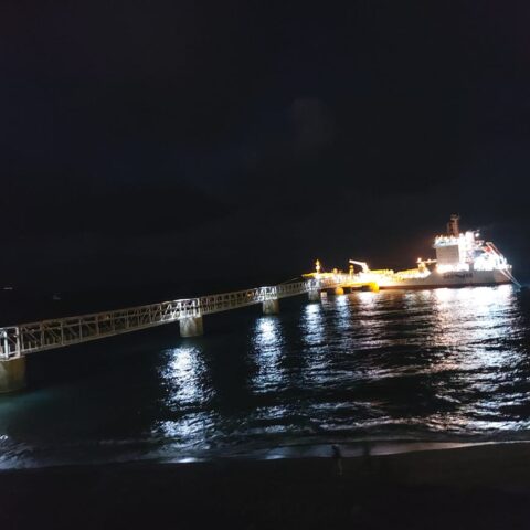 unloading-in-linoperamata